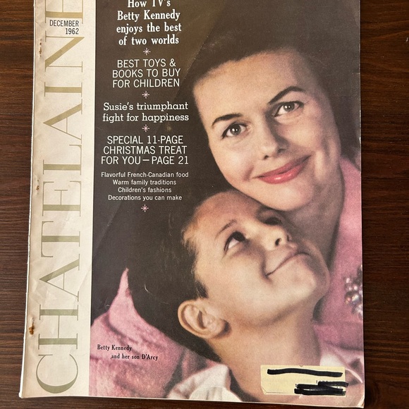 2 vintage Magazines The Queen March 1962 & Betty Kennedy December 1962 - Picture 8 of 12